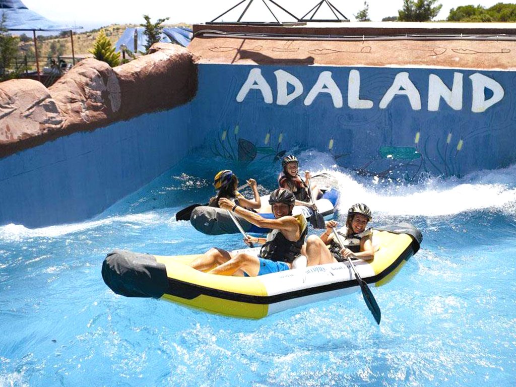 Kuşadası Adaland Aquapark